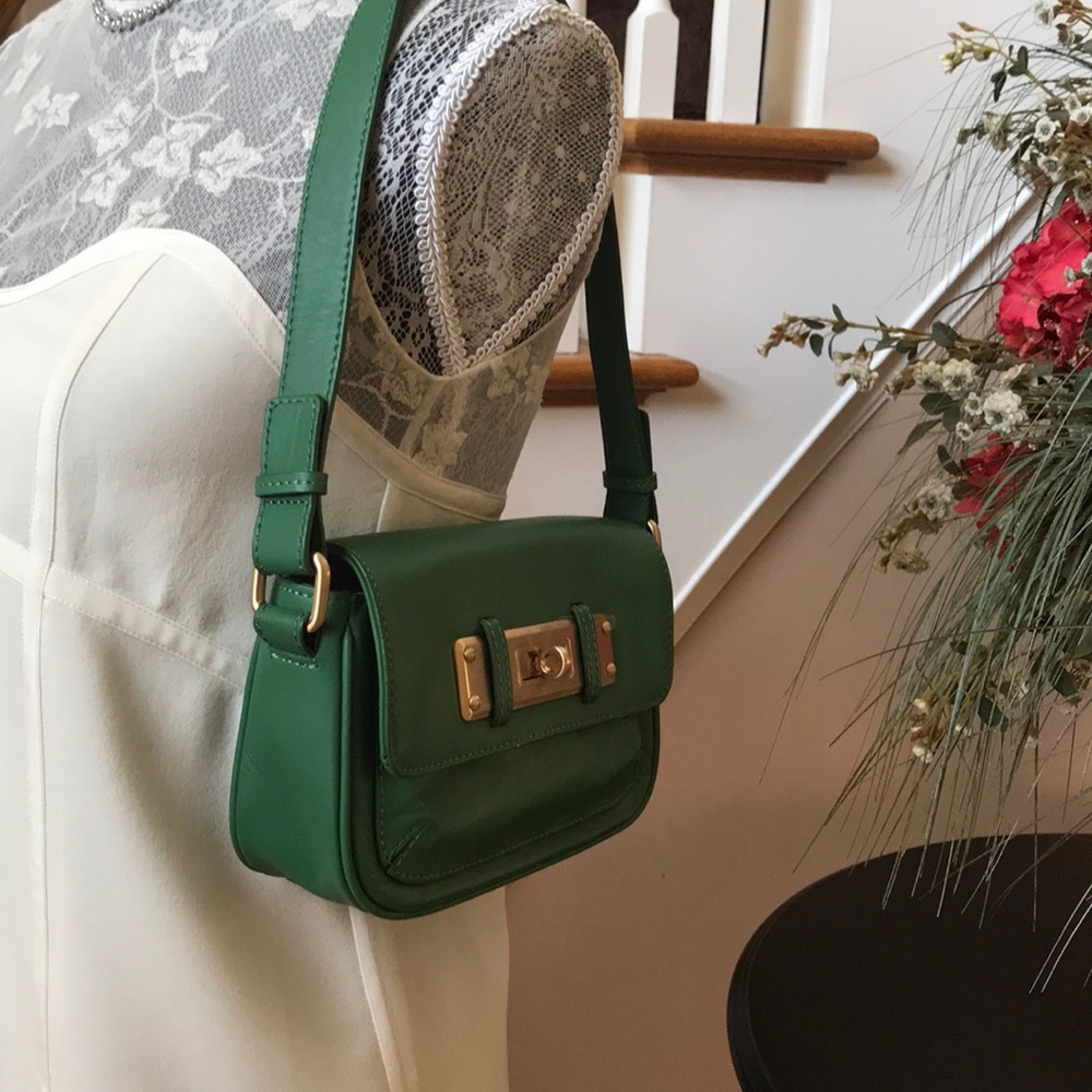 Talbots small shoulder handbag